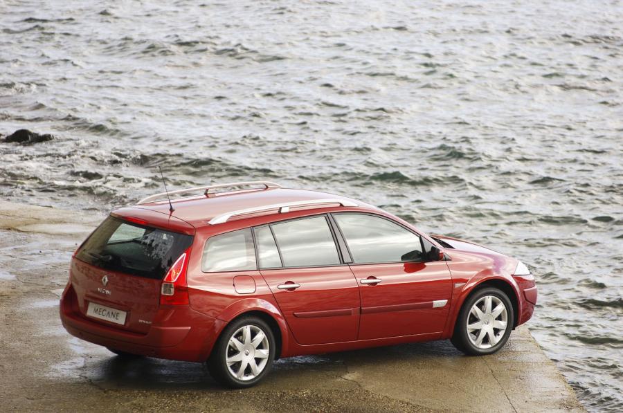  Renault Megane Break 2006 года  (фото 17 из 24)